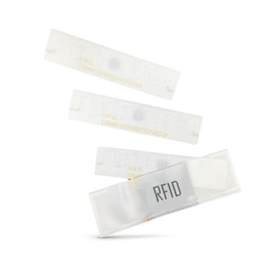 70 * 15mm RFID الغسيل العلامة الصناعية RFID المنسوجات العلامة 200 قابل للغسل