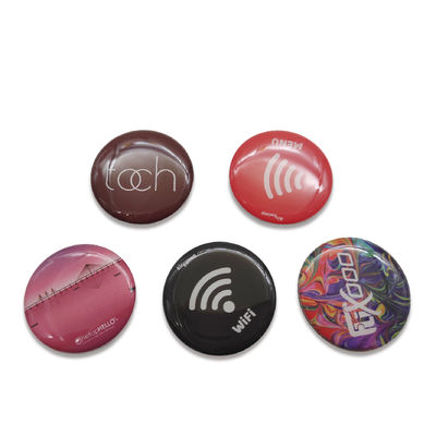 PET الركيزة RFID على علامة معدنية 30 مم الايبوكسي المضادة المعادن NFC العلامات